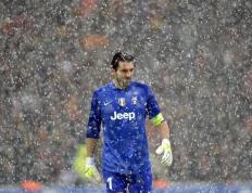 开云体育-骑士兵不血刃狂胜篮网，那个被遗忘的霍勒迪，今夜成了克利夫兰的灵魂铸就者