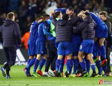 开云官方app入口-莱斯特城绝地反击，逆转击败劲旅