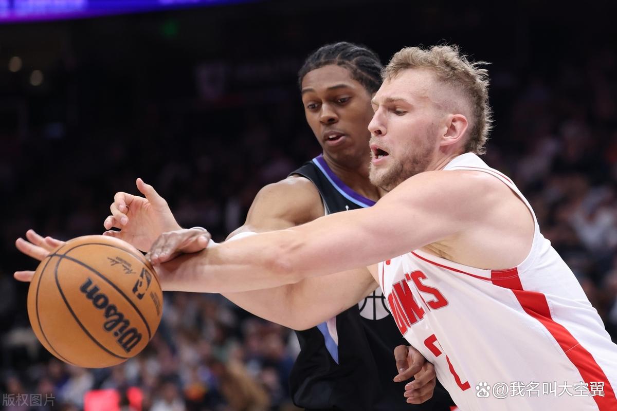 开云体育下载-爵士客场不敌火箭,遭遇连败下场赛季濒危