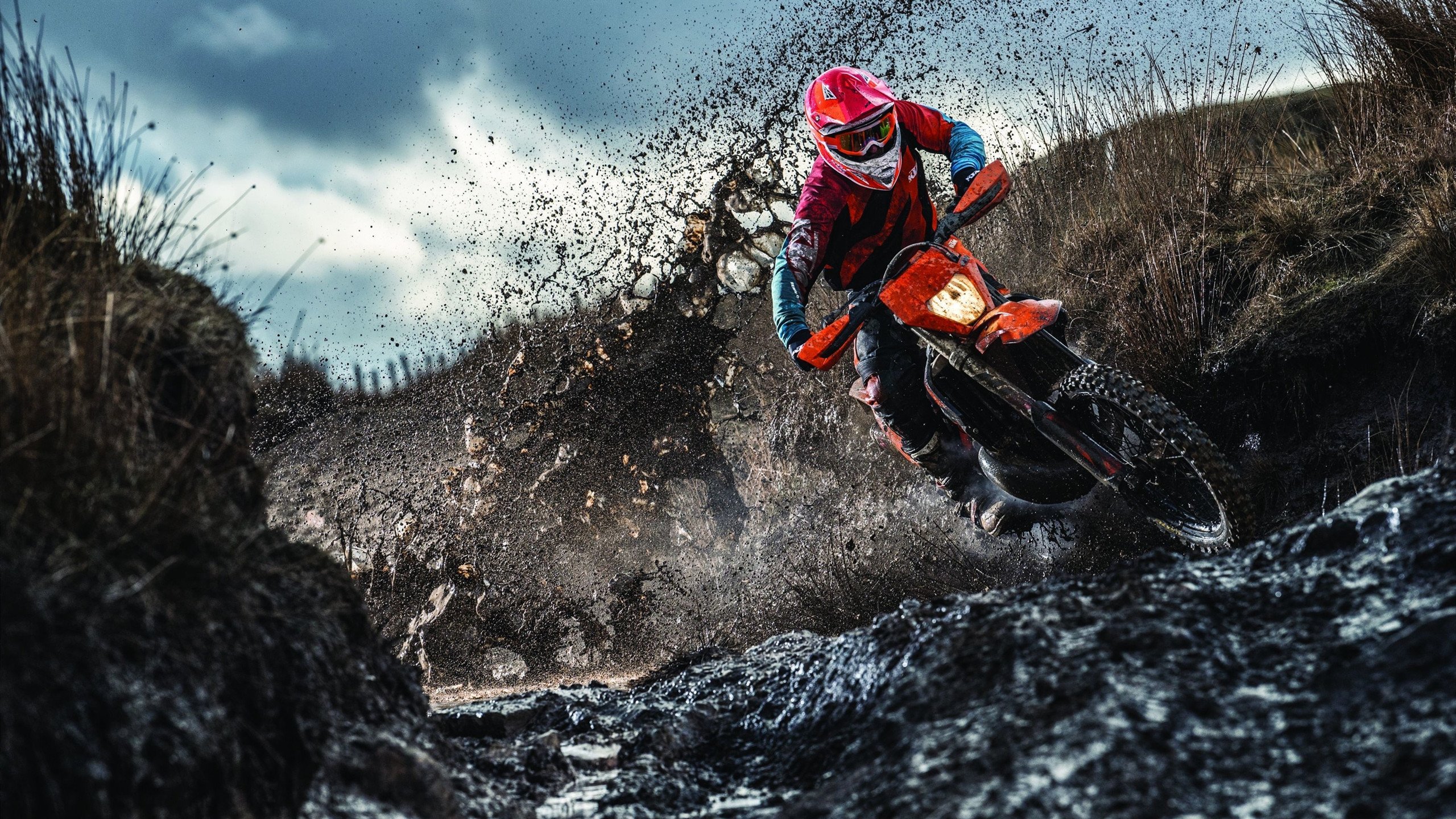 开云下载-冰与火的交响,克瓦拉茨赫利亚一击定音,智利奥运征途拨云见日