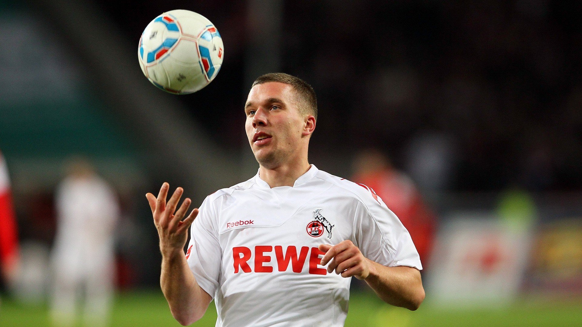 开云体育APP下载-绝杀之后的另一种胜利,当日本欢呼时,郑思维正在扛起全队